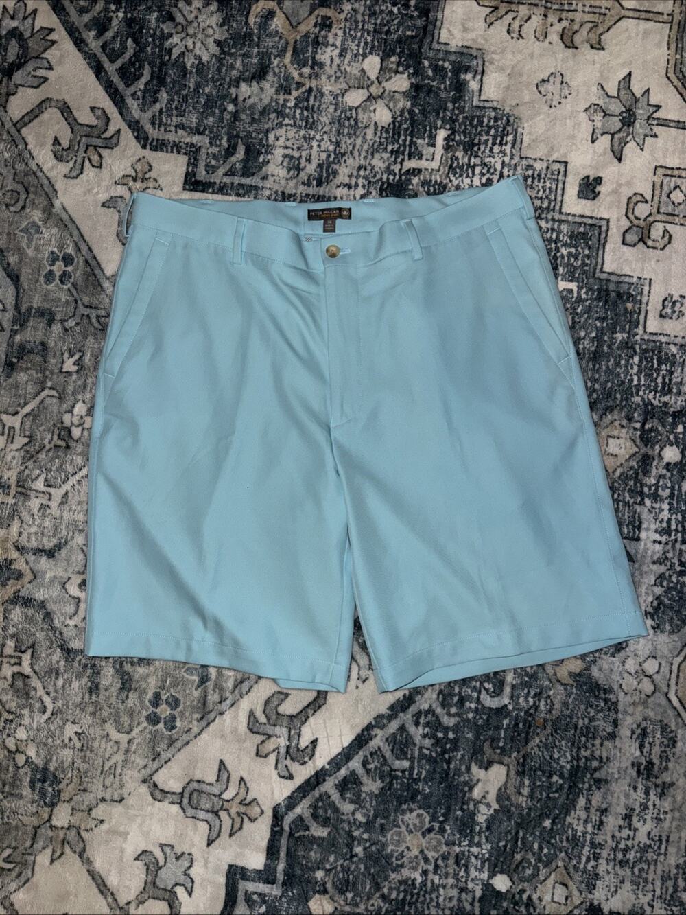 Peter Millar Men’s Pastel Green Shorts Size US 36 $110